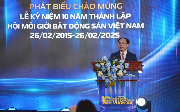 Môi giới bất động sản: Nâng cao đạo đức nghề nghiệp, hướng đến giao dịch trên sàn điện tử như chứng khoán ảnh 1