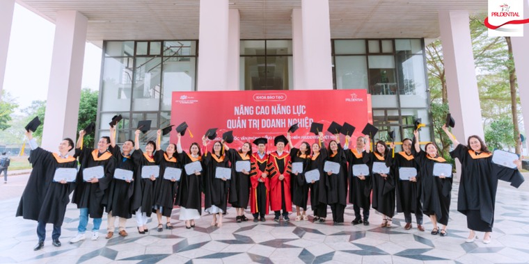 Prudential chinh phục loạt giải thưởng nổi bật nửa đầu năm 2025 ảnh 1