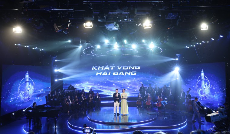 Chương trình truyền hình “Khát vọng Hải đăng” - Tôn vinh những con người thắp sáng tương lai bằng trí tuệ và lòng kiên định ảnh 1