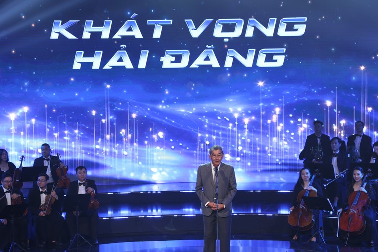 Chương trình truyền hình “Khát vọng Hải đăng” - Tôn vinh những con người thắp sáng tương lai bằng trí tuệ và lòng kiên định ảnh 3