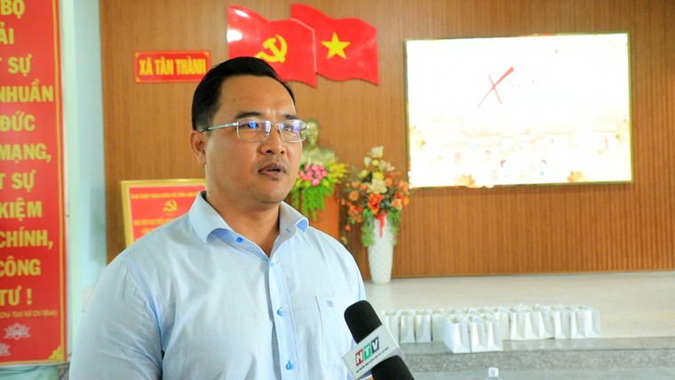 ERAS LAND đem “Xuân Yêu Thương” tới các gia đình có hoàn cảnh khó khăn tại Lâm Đồng ảnh 3