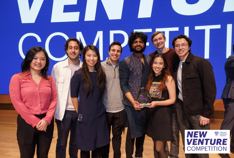 Tự hào: Phạm Hồng Linh - cô gái Việt Nam đưa công bằng y tế vào bệnh viện Mỹ ảnh 4