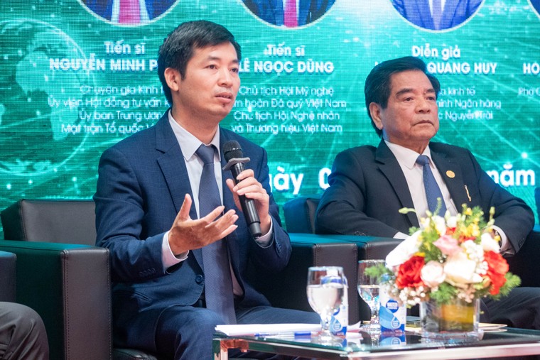 Chuyên gia kim hoàn: Người dân không nên cố mua vàng bằng được ảnh 3