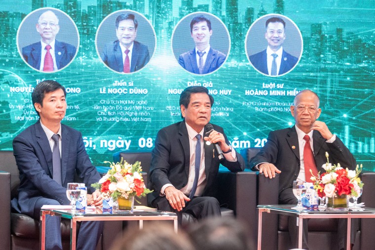 Chuyên gia kim hoàn: Người dân không nên cố mua vàng bằng được ảnh 4