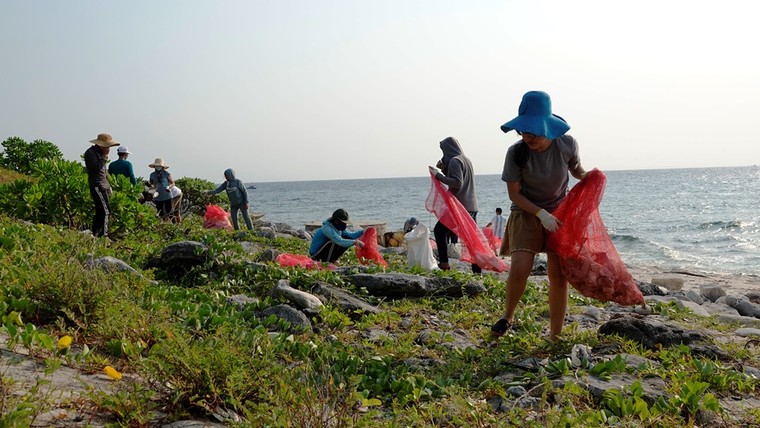 Trashpacker đã đến với đảo Lý Sơn ảnh 3