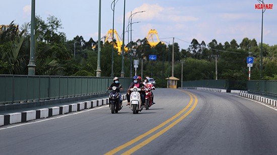 4 tuyến đường “dát vàng” ở Khu đô thị Thủ Thiêm giờ ra sao? ảnh 5