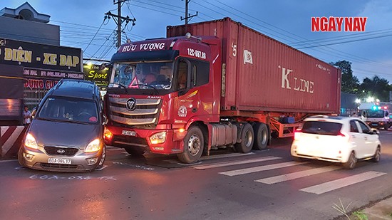 Tai nạn liên tục trên tuyến đường thuộc Tổng công ty 319 thi công sửa chữa ảnh 1