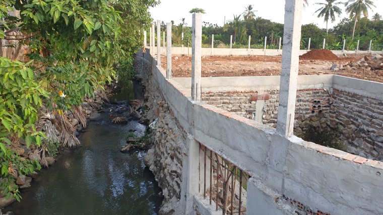 Đồng Nai: Người dân than khóc vì tình trạng ngang nhiên xây cản dòng chảy gây ngập úng ảnh 2