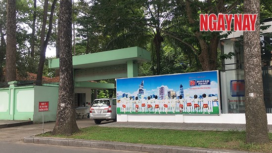 Thảo Cầm Viên và lô đất 'kim cương' vô thừa nhận - Bài 3: Hai căn nhà kính trong Thảo Cầm Viên ảnh 1