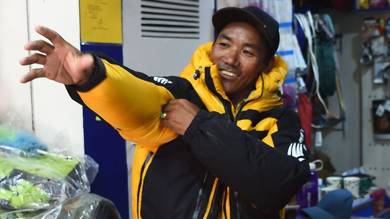 Người đàn ông 21 lần chinh phục đỉnh Everest ảnh 1