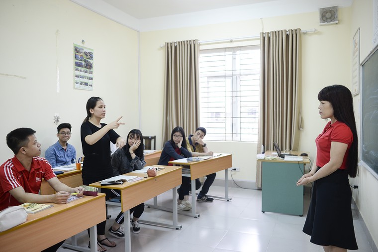 Tuổi thơ im lặng ảnh 3