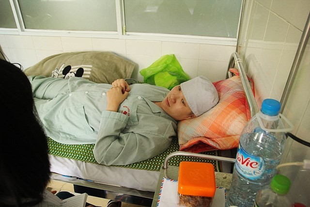 Phía sau phận 'bạc' của nhà vô địch thế giới ảnh 2