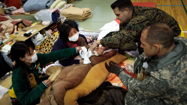 Đối mặt dịch bệnh sau thiên tai ảnh 1