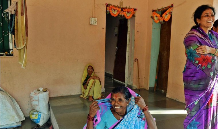 Cộng đồng người sống không cần cửa ở Ấn Độ ảnh 1
