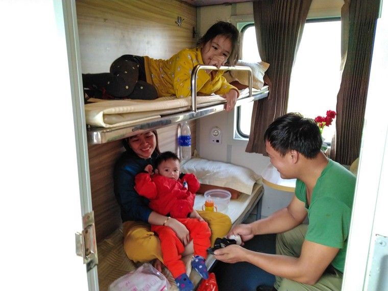 'Tàu là nhà - Hành khách là người thân' ảnh 1