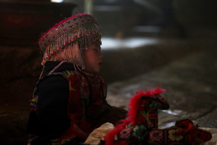 Mưu sinh trong giá rét ở Sa Pa ảnh 7