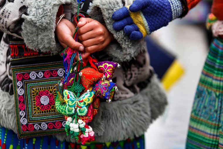 Mưu sinh trong giá rét ở Sa Pa ảnh 1