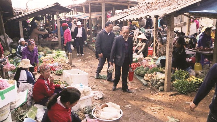 Giao thừa Nủa Chợ ảnh 3