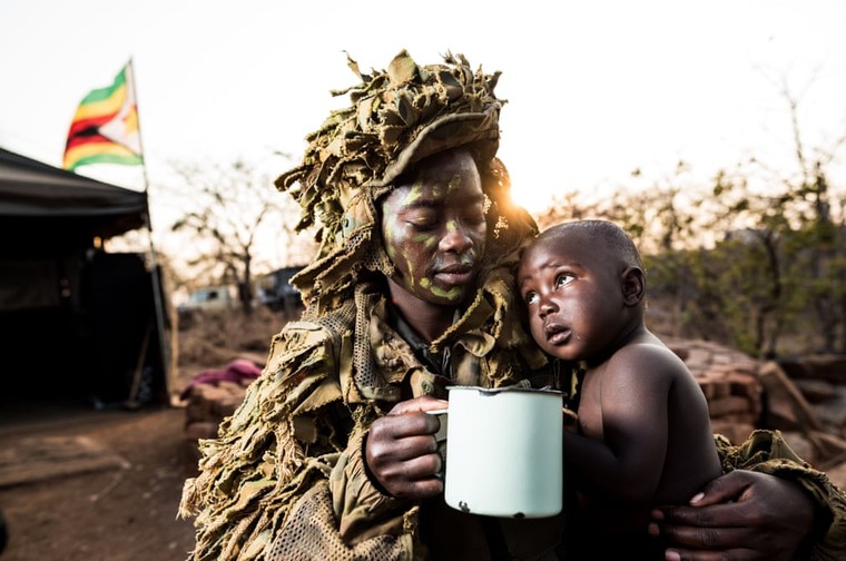 Những nữ chiến binh bảo vệ động vật hoang dã ảnh 2