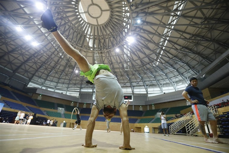 Đạo diễn Phạm Hoàng Nam & câu chuyện không tưởng trên đỉnh Bà Nà ảnh 1