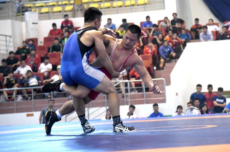 Nỗi khổ của các Liên đoàn & chuyện ngành thể thao tự 'chặt' tay chân ảnh 1