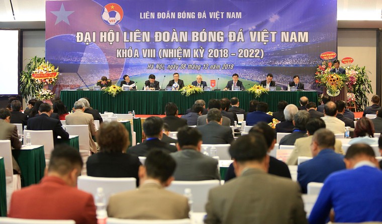 Nỗi khổ của các Liên đoàn & chuyện ngành thể thao tự 'chặt' tay chân ảnh 3