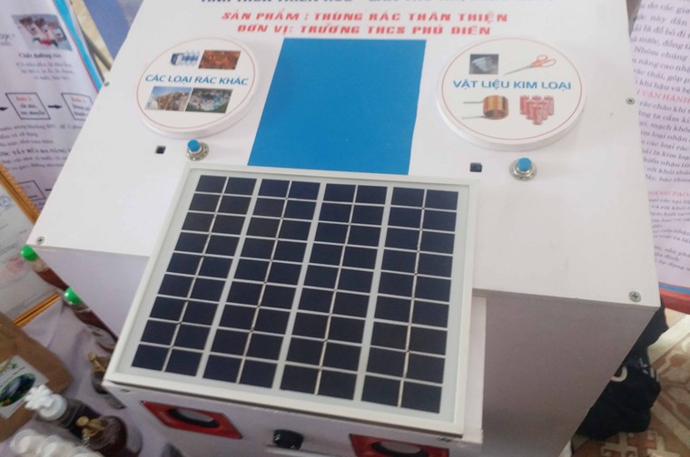 Thùng rác ứng dụng công nghệ 4.0 của hai học sinh cấp 2 ảnh 1