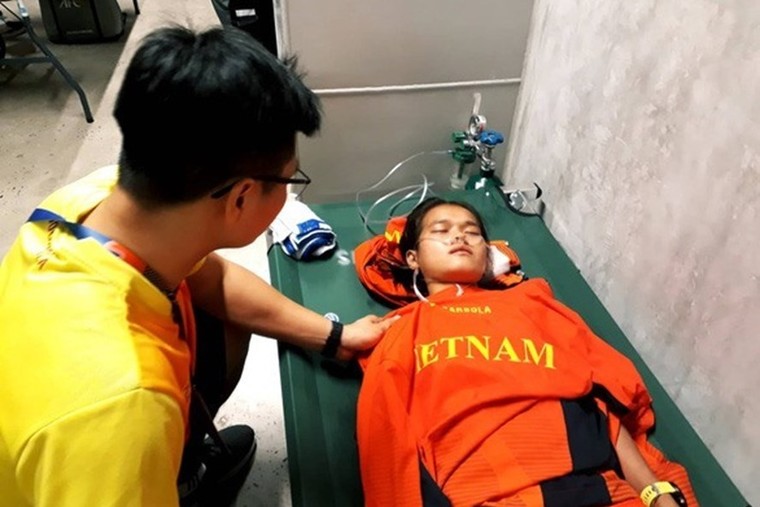 Hai cô gái Vàng điền kinh và chuyện mở mắt ra mới thấy... còn sống ảnh 2