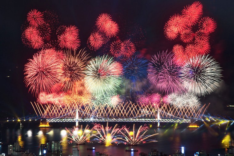 Trưởng thành sau những mùa Tết xa ảnh 3