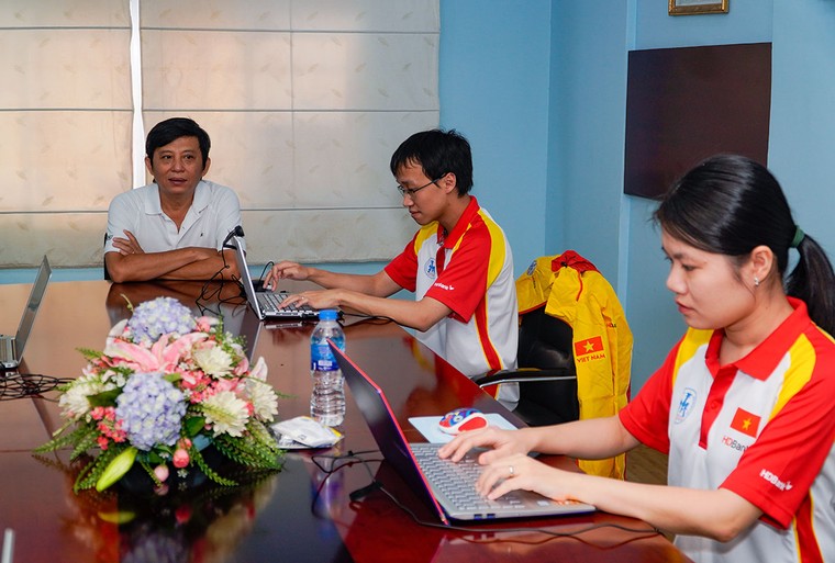 Cặp vợ chồng đại kiện tướng 'độc nhất vô nhị' ảnh 3