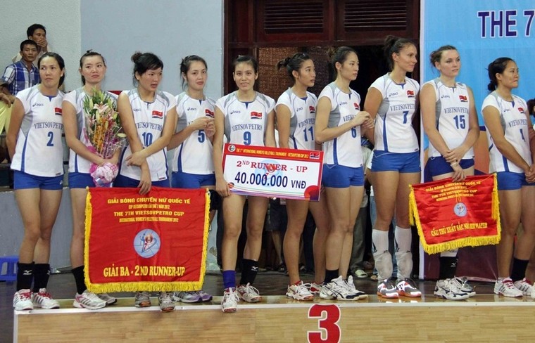 'Cấm cửa' cầu thủ ngoại, bóng chuyền Việt Nam vẫn luẩn quẩn ảnh 3