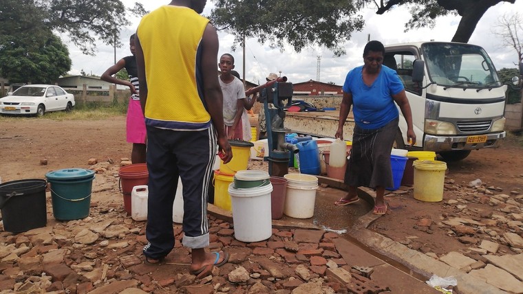 Zimbabwe: Phụ nữ khuyết tật khó tiếp cận nguồn nước ảnh 1