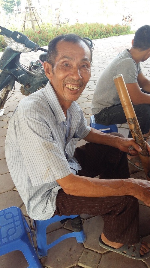 Những người bỏ quê ra phố ảnh 1