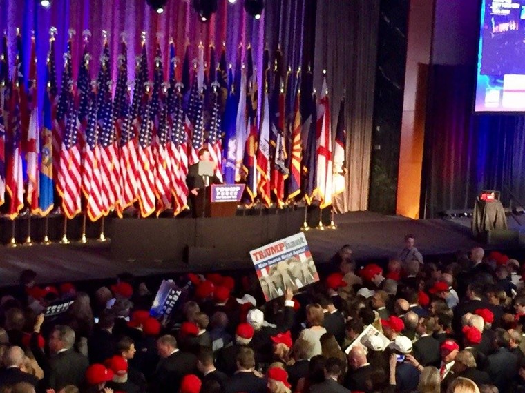 Donald Trump đã trở thành Tổng thống Mỹ 2016 như thế nào? ảnh 2