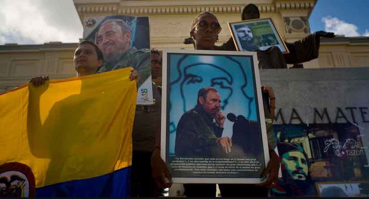 Người dân thế giới tiếc thương lãnh tụ cách mạng Fidel Castro ảnh 5