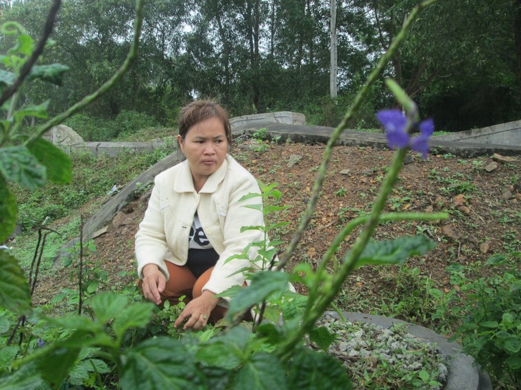 Chôn cất những sinh linh chưa thành người ảnh 1