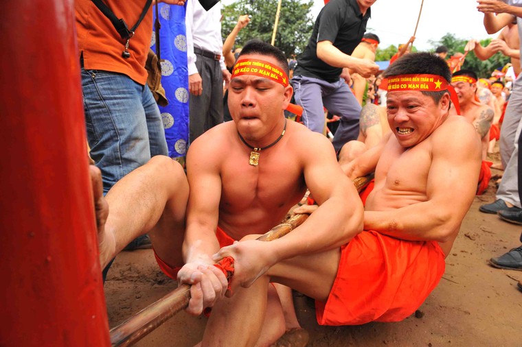 Nghi lễ và trò chơi kéo co ảnh 1