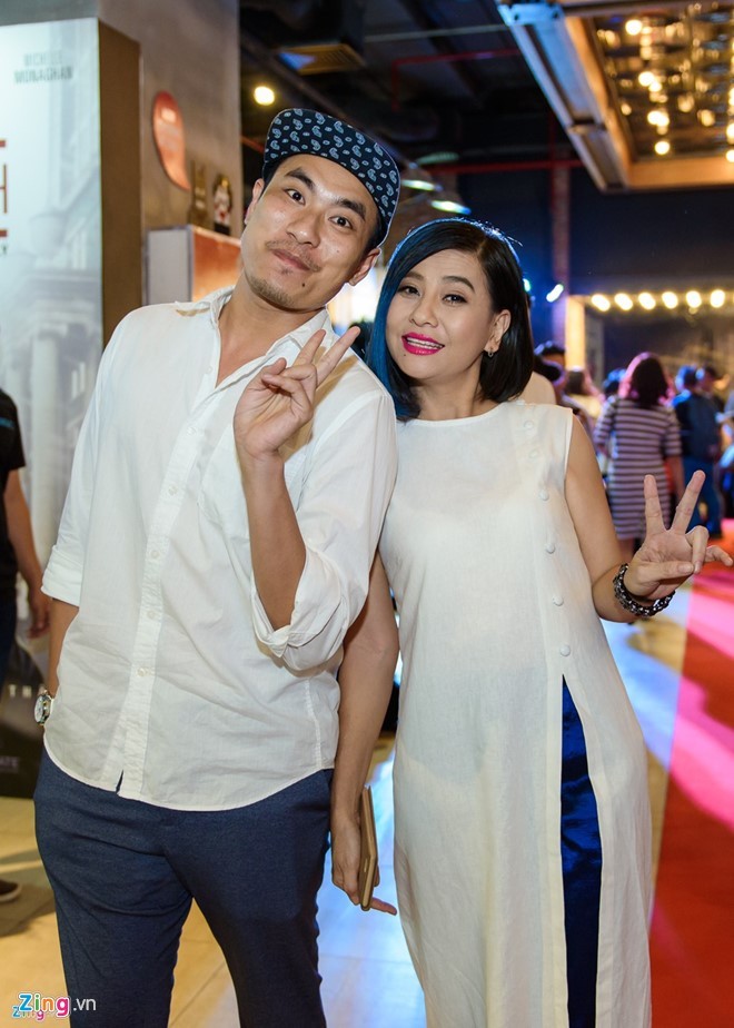 Cát Phượng lần đầu thể hiện tình yêu với Kiều Minh Tuấn ảnh 1