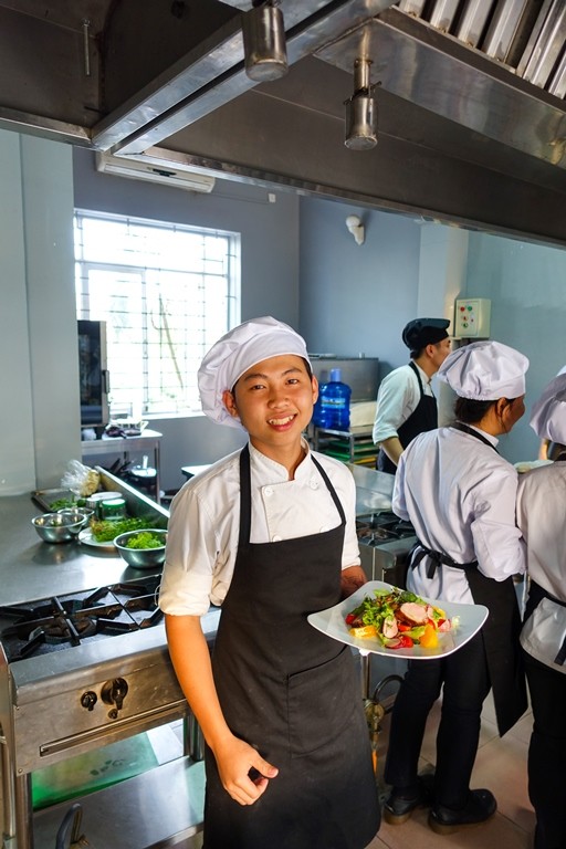 Vùng trời bình yên của trẻ cơ nhỡ ảnh 3