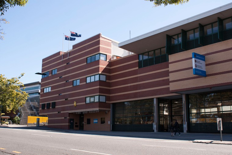 Mở cửa thành phố ảnh 1