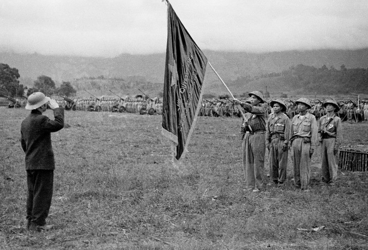 Nhìn lại Chiến thắng Điện Biên Phủ qua những bức ảnh ảnh 1