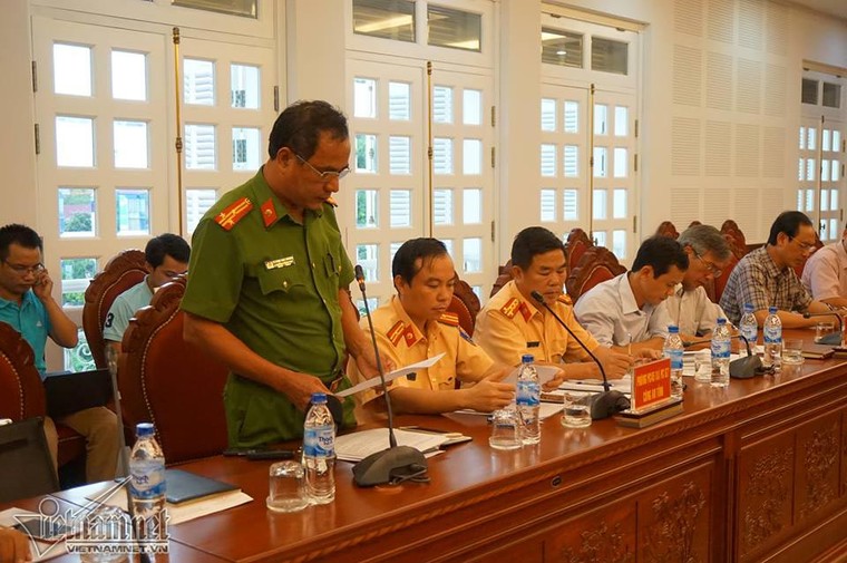 Tai nạn thảm khốc tăng lên 13 người chết: Gia Lai họp khẩn ảnh 1