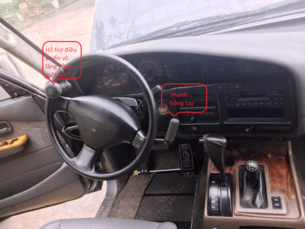 Chiếc ô tô đầu tiên dành cho người khuyết tật tại Việt Nam ảnh 1