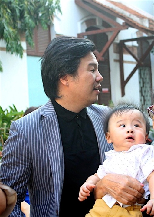 Cặp song sinh của Thanh Bùi lần đầu lộ diện trước công chúng ảnh 3