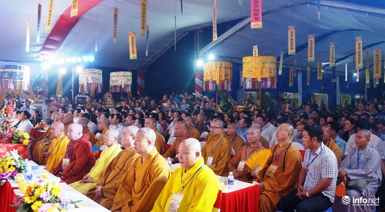 Xúc động Đại lễ cầu siêu các anh hùng, liệt sỹ tại Nghĩa trang Quốc tế Việt Lào ảnh 2