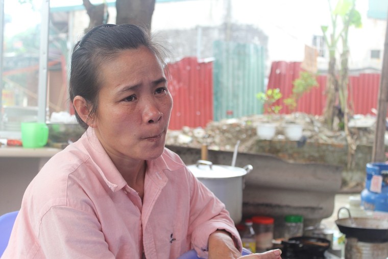 HIV không làm anh xa em ảnh 1