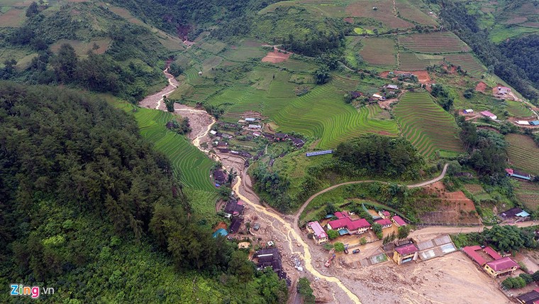 Cảnh tiêu điều ở rốn lũ Mù Cang Chải ảnh 1