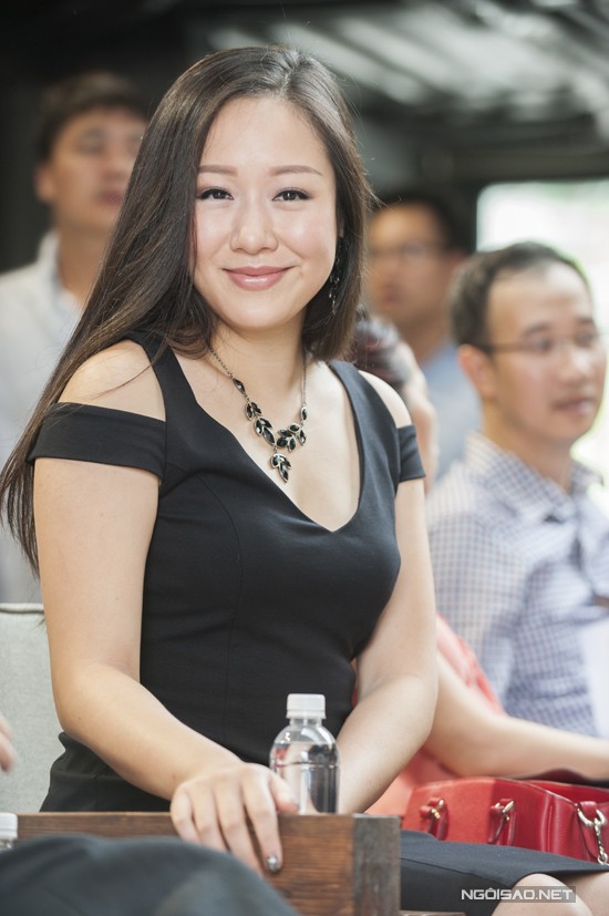 Ngô Phương Lan: 'Tôi đang tập luyện cho sức khỏe tốt để năm sau sinh em bé' ảnh 1