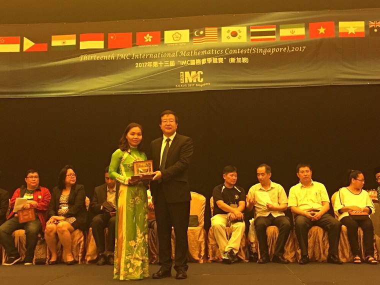 Học sinh Việt Nam hái “quả ngọt” từ cuộc thi Toán quốc tế IMC ảnh 1