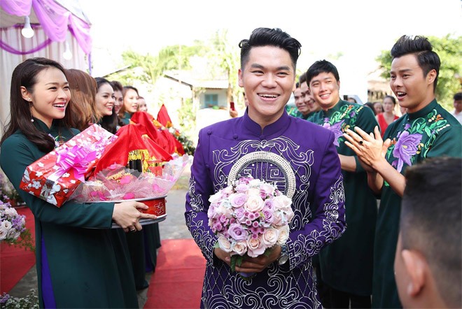 Diễn viên Lê Phương cưới "phi công" kém 7 tuổi ảnh 1